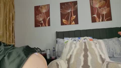 CRYSTAL  online show from January 10, 8:46 pm