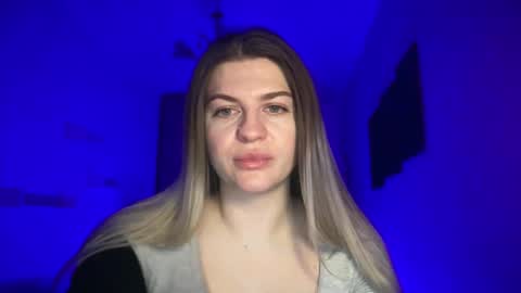 crystalblush01 online show from April 11, 2:32 pm