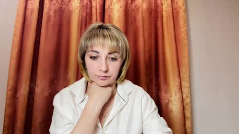 Mary online show from May 11, 7:11 pm