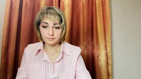 Mary online show from May 10, 8:11 pm