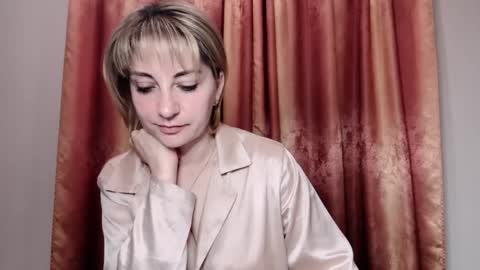 Mary online show from May 29, 8:40 pm