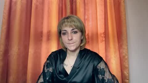 Mary online show from May 18, 8:20 am