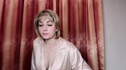 Mary online show from May 20, 7:55 pm