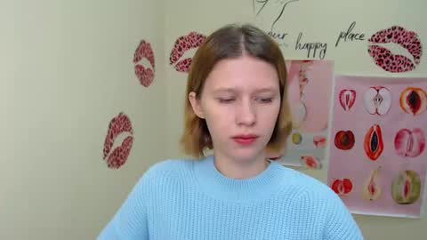 Snapshot of crystalgirl__ chatting on January 27, 7:14 am Stella online show from January 27, 7:14 am