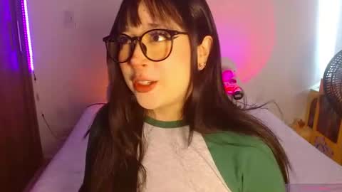 Olivia  online show from June 23, 1:42 pm
