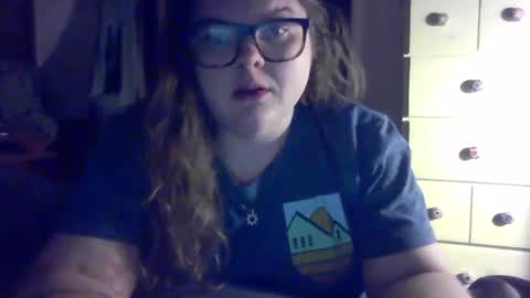 Snapshot of crystalizzzee chatting on January 26, 3:59 am Herekittykitty69 online show from January 26, 3:59 am