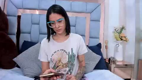 Crystal online show from June 26, 5:25 pm