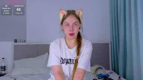 Lina online show from May 22, 11:08 am