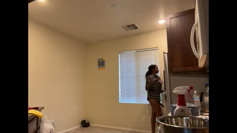 cum2charmxx online show from September 27, 3:19 pm