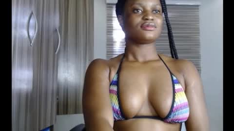 Snapshot of cum_ebony_petitxx chatting on September 29, 9:03 am cath online show from September 29, 9:03 am