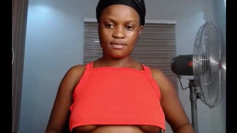 Snapshot of cum_ebony_petitxx chatting on September 14, 5:44 pm cath online show from September 14, 5:44 pm