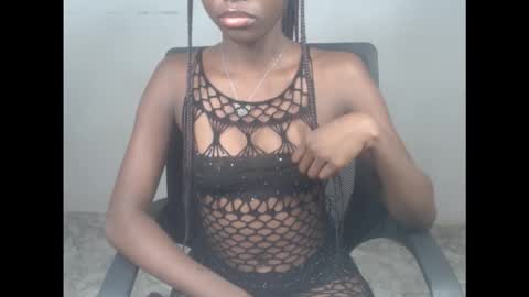 sophie online show from October 5, 8:41 am