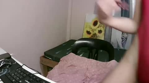 Snapshot of cum_swallowerxx69 chatting on February 24, 3:42 am SASSY online show from February 24, 3:42 am