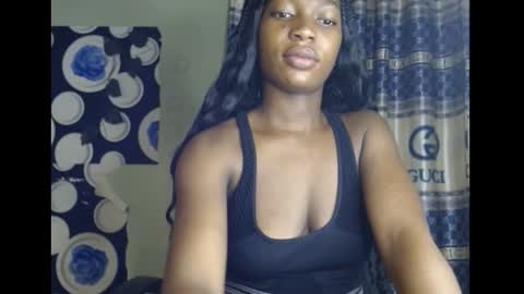 cumebony_petit online show from September 9, 11:48 pm