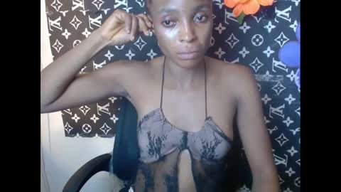 Snapshot of cupidxdoll chatting on March 7, 4:00 pm cupidxdoll online show from March 7, 4:00 pm