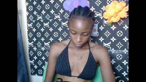 Snapshot of cupidxdoll chatting on February 8, 6:44 pm cupidxdoll online show from February 8, 6:44 pm