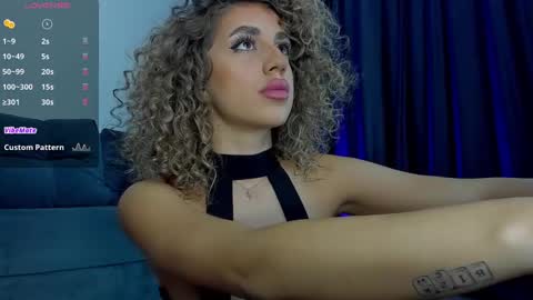 Snapshot of curlyanto chatting on January 22, 4:44 am Antonia online show from January 22, 4:44 am