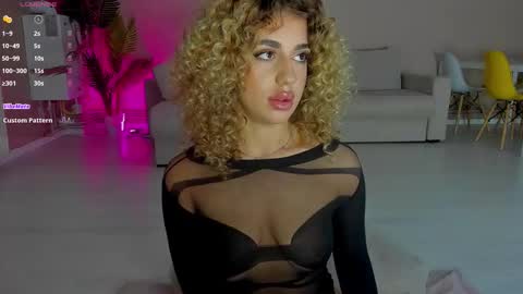 Antonia online show from November 16, 8:27 am