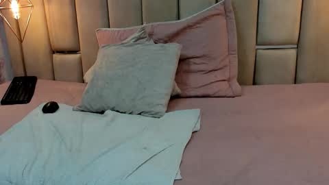 Alyanna  online show from September 11, 11:54 am