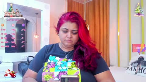 Snapshot of curvy_beauty_ chatting on December 13, 11:23 am Hanna online show from December 13, 11:23 am