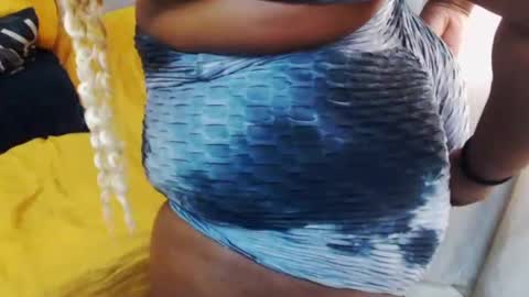 curvydarkfatass online show from June 27, 12:44 pm