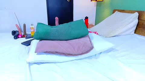 Snapshot of curvyebonyy_ chatting on January 28, 5:54 am Danna online show from January 28, 5:54 am