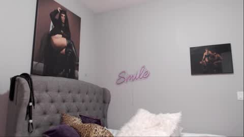 Snapshot of curvymodelmilf chatting on March 2, 2:58 pm DEC 50th Bday 8 Yr Cammiversary SPECIALS DEAL HERE AND ONLYFAN online show from March 2, 2:58 pm