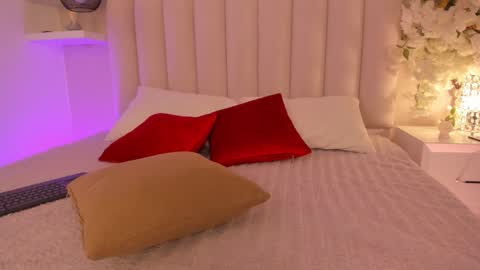 Amber  online show from February 18, 9:03 pm