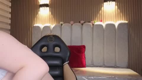 cute_angel_1 online show from February 28, 5:07 am