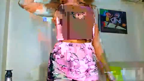 Snapshot of cute_annah chatting on October 14, 4:04 am cute annah online show from October 14, 4:04 am