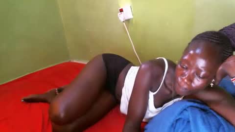 cute_doria online show from October 26, 9:38 am