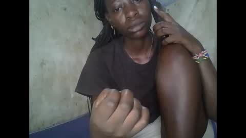 cute_doria online show from December 3, 7:22 am