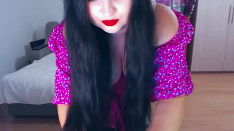 Snapshot of cute_jes chatting on December 28, 4:41 pm cute_jes online show from December 28, 4:41 pm
