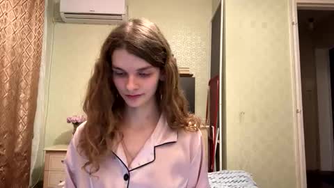 cute_kitte online show from October 19, 7:27 pm