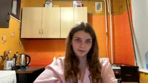 cute_kitte online show from January 2, 10:44 pm