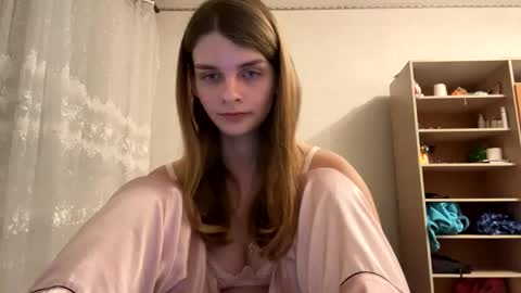 cute_kitte online show from February 12, 5:16 pm