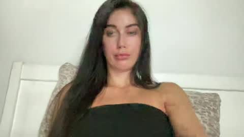 cute_kriss94 online show from July 4, 8:49 pm