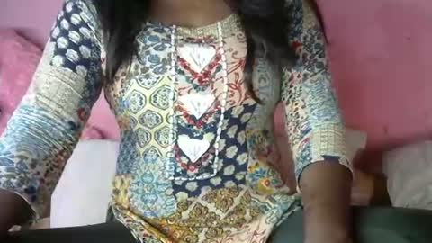 Snapshot of cute_payalji chatting on October 3, 9:47 am alia online show from October 3, 9:47 am