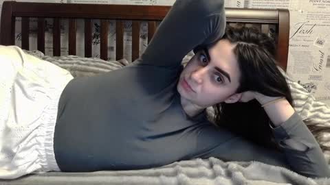 Snapshot of cute_strawberry_ chatting on January 27, 2:02 pm cute_strawberry_ online show from January 27, 2:02 pm