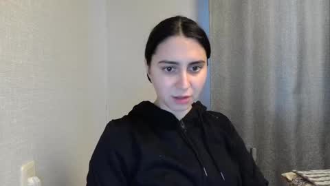 Snapshot of cute_strawberry_ chatting on December 28, 11:52 am cute_strawberry_ online show from December 28, 11:52 am