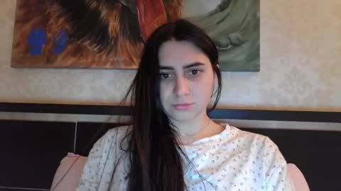 Snapshot of cute_strawberry_ chatting on February 12, 5:58 pm cute_strawberry_ online show from February 12, 5:58 pm
