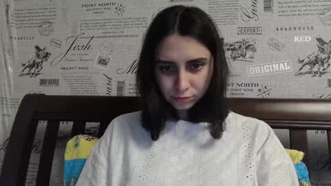 Snapshot of cute_strawberry_ chatting on January 2, 9:28 pm cute_strawberry_ online show from January 2, 9:28 pm