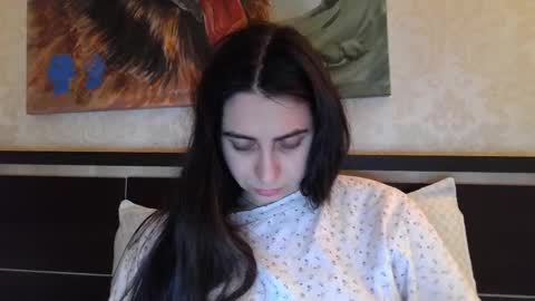 Snapshot of cute_strawberry_ chatting on February 25, 8:21 pm cute_strawberry_ online show from February 25, 8:21 pm