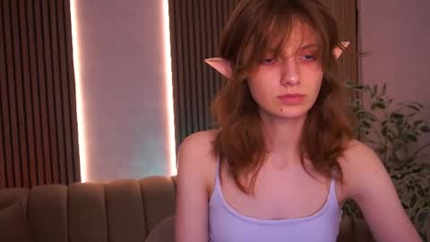 Foxy online show from July 28, 2:13 pm
