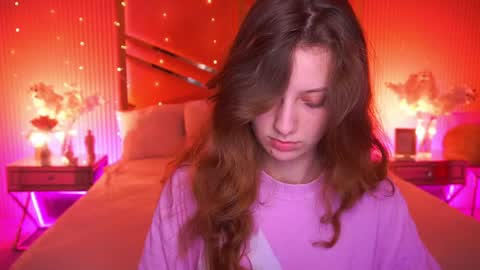 Foxy online show from April 10, 1:39 pm