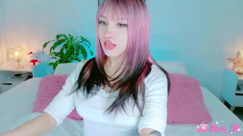 Zoe  online show from February 28, 12:21 am