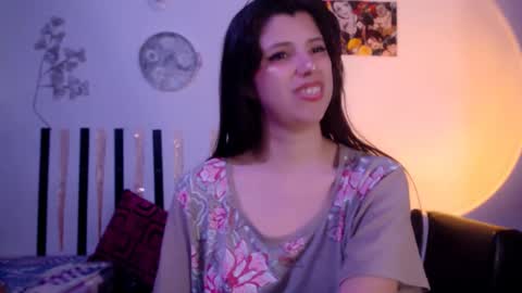 haome online show from January 5, 11:52 pm