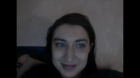Snapshot of cutekattie chatting on December 16, 5:38 am cutekattie online show from December 16, 5:38 am