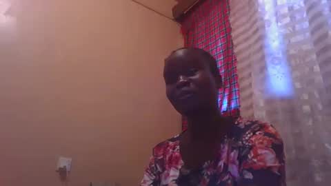 Snapshot of cutelizah chatting on February 18, 11:44 am cutelizah online show from February 18, 11:44 am