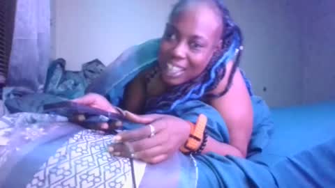 Snapshot of cuteshotkiki chatting on March 3, 12:45 am mary mack online show from March 3, 12:45 am